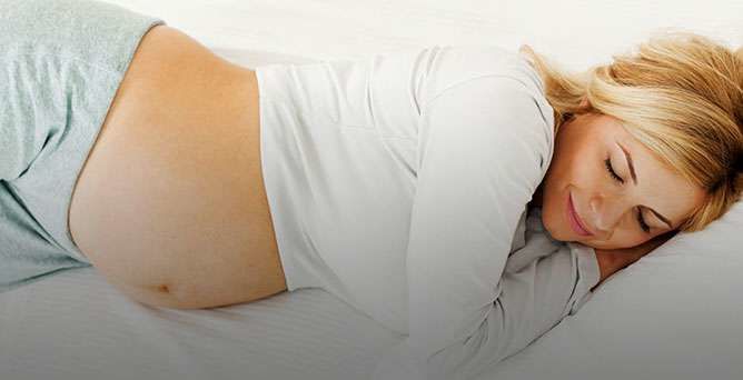 Dormir en el embarazo: ¿Cuáles son las mejores posturas?